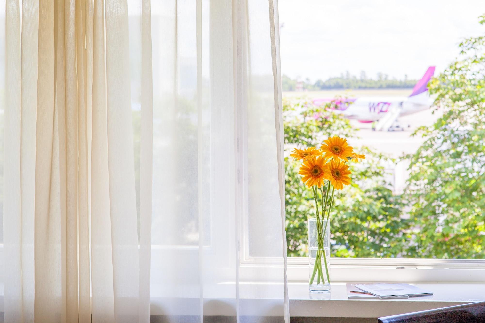 Airinn Vilnius Hotel Ngoại thất bức ảnh